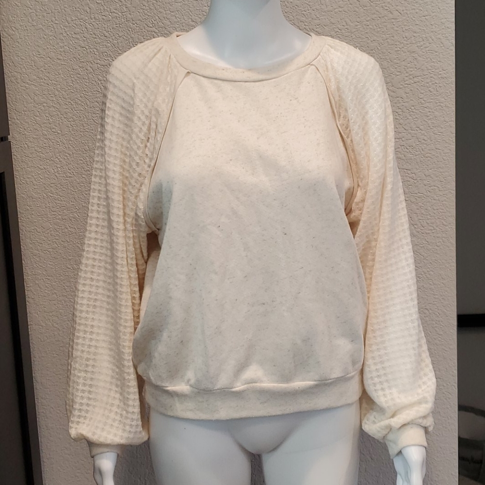 Women's  pleione lightweight sweater